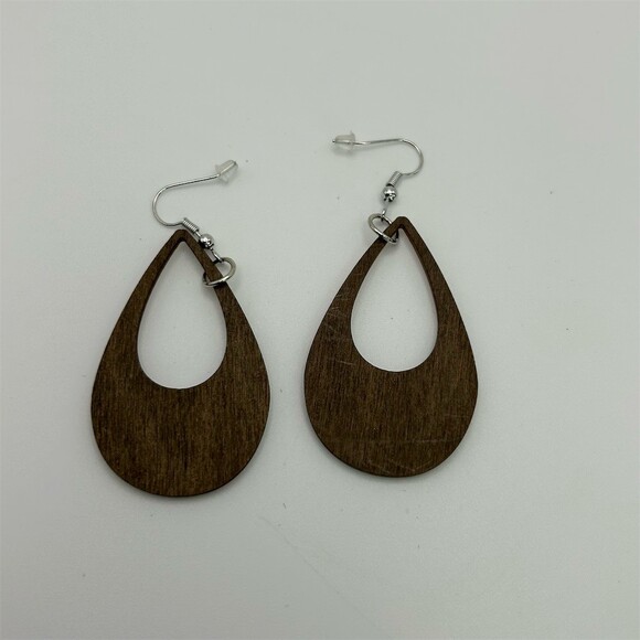 Large Teardrop Beige Dangle Earrings Black Birds on Branch Nature Leaves - Picture 3 of 7